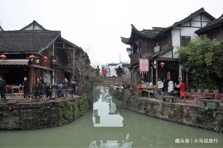 请帮忙看一下风水及每个屋的财位在什么地方？谢谢游戏画面